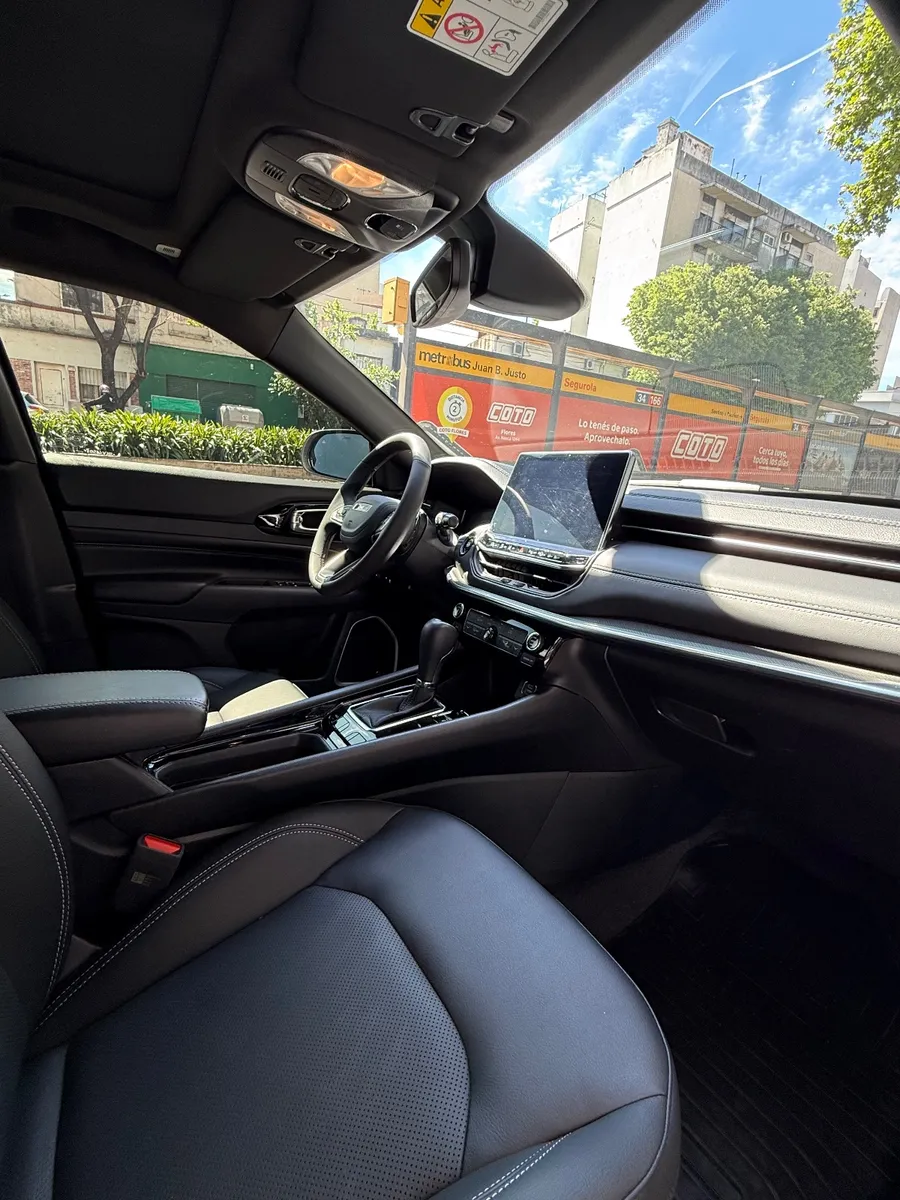 Jeep COMPASS 5P 1,3 T 6AT Serie-S FWD 2023 — foto 11