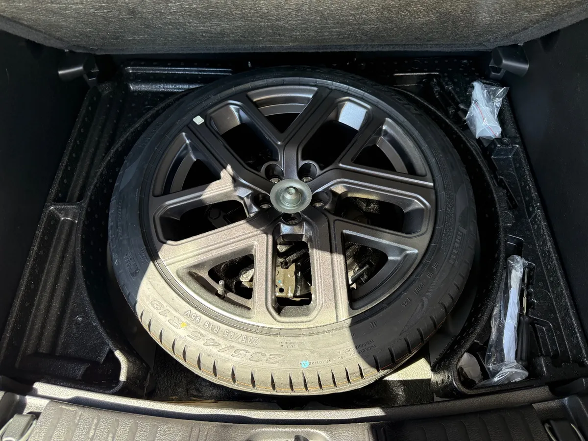 Jeep COMPASS 5P 1,3 T 6AT Serie-S FWD 2023 — foto 15