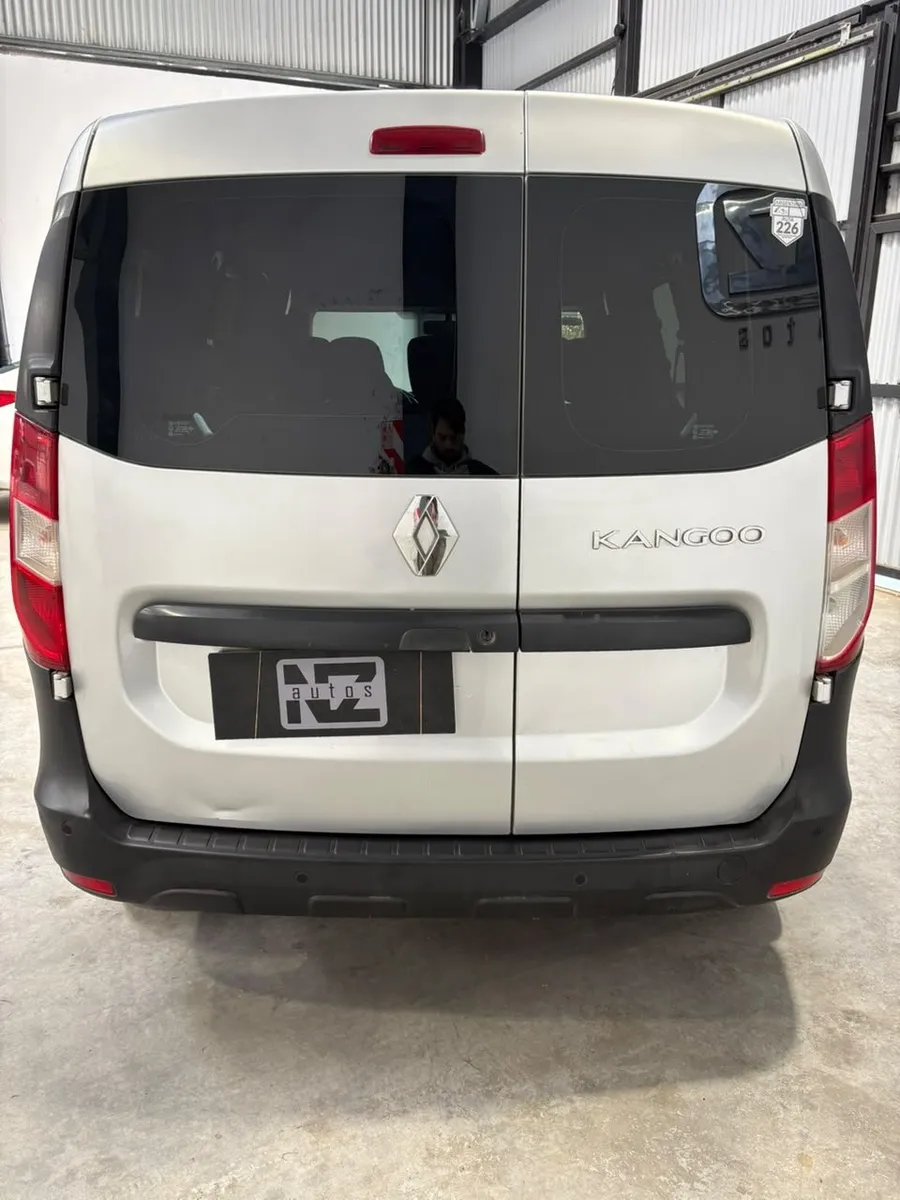 Renault KANGOO EXPRESS CONFORT  1.6 5AS   — foto 9
