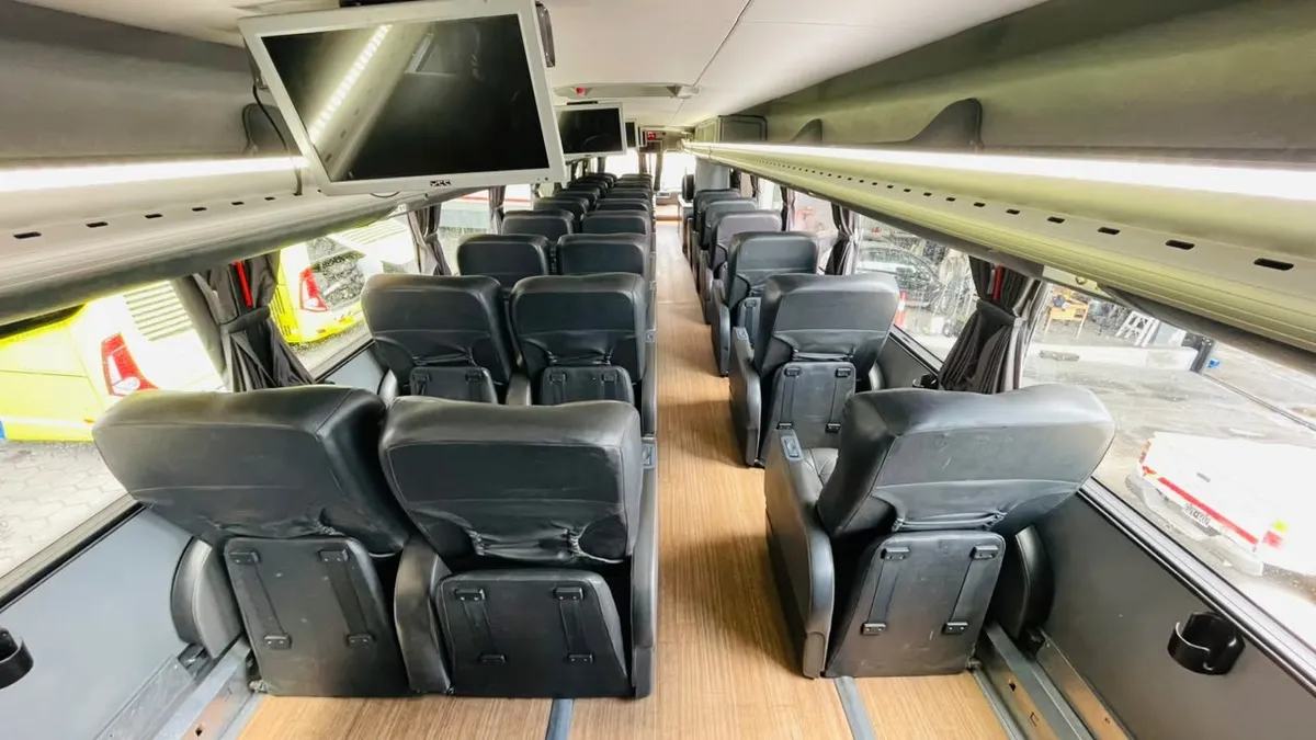 Mercedes-Benz METALSUR STARBUS 3 — foto 15