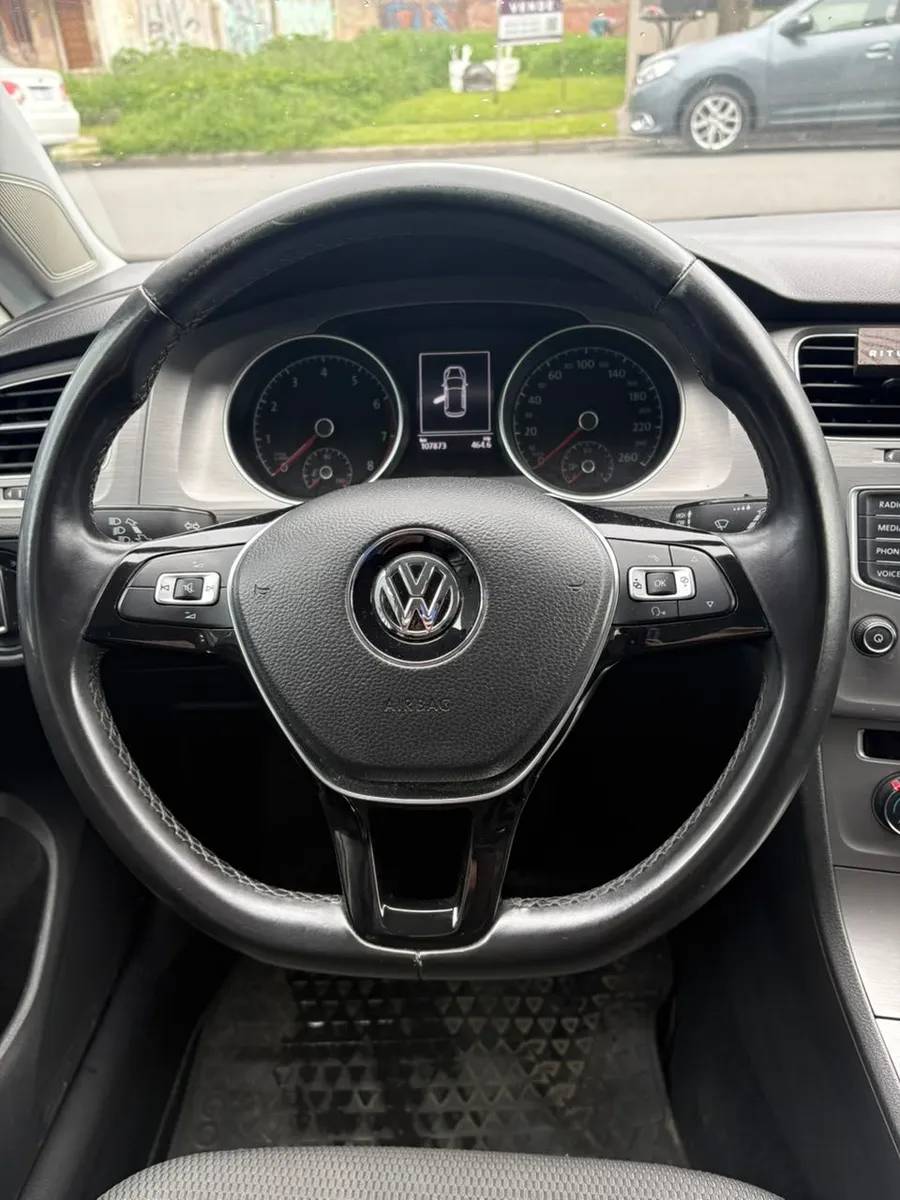 Volkswagen GOLF 1.6 TRENDLINE 5P Mt — foto 8