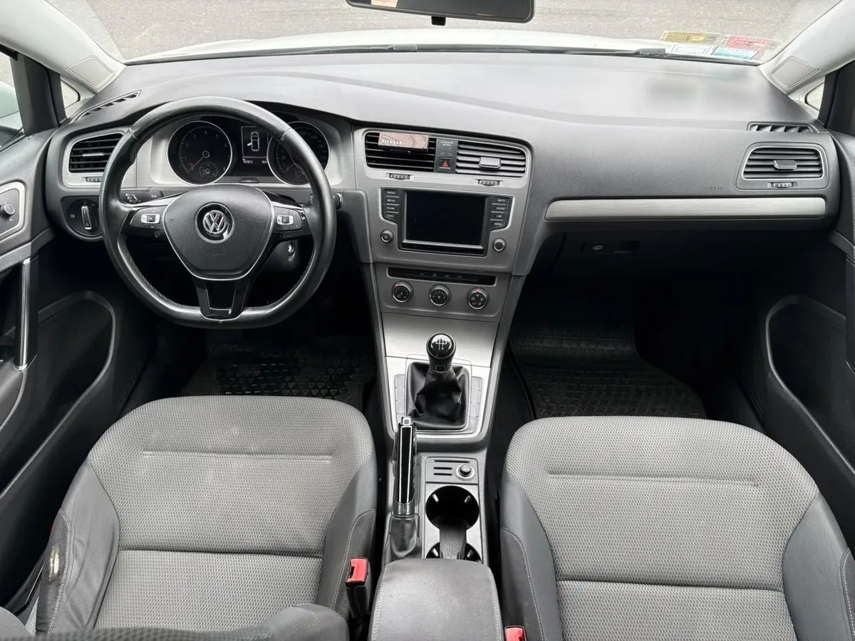 Volkswagen GOLF 1.6 TRENDLINE 5P Mt — foto 12