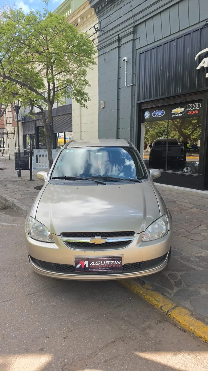 Chevrolet CLASSIC 4P 1,4 Lt Spirit — foto 2