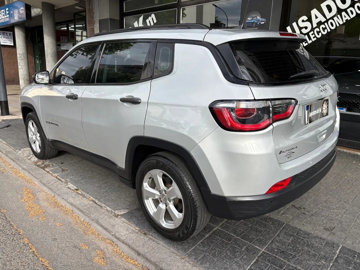Jeep COMPASS Sport 2.4 MT6 Fwd  — foto 5