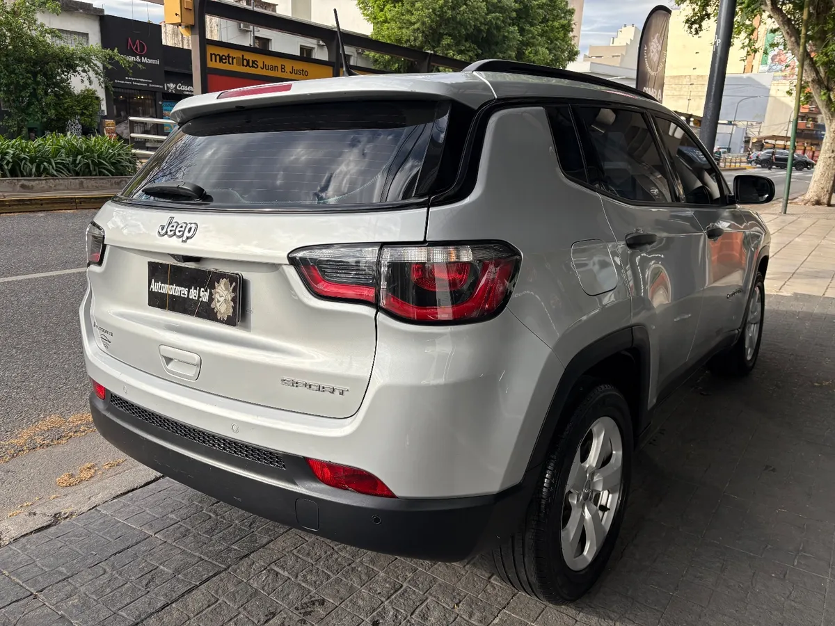 Jeep COMPASS Sport 2.4 MT6 Fwd  — foto 7