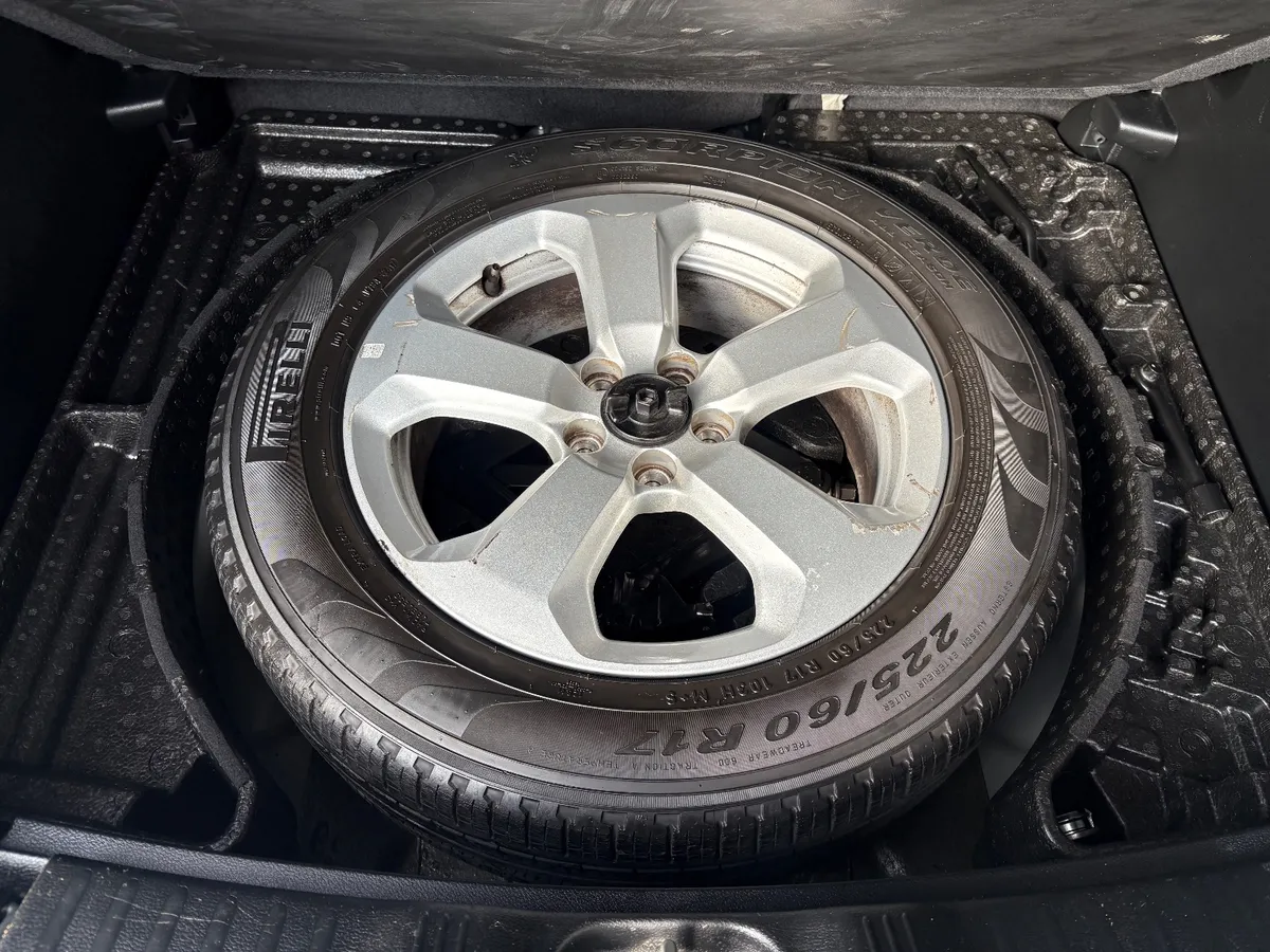 Jeep COMPASS Sport 2.4 MT6 Fwd  — foto 13