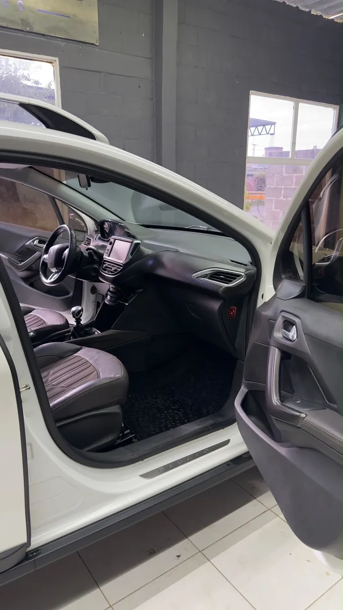 Peugeot 2008 5P 1,6 THP Sport — foto 7