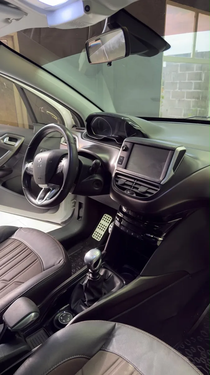 Peugeot 2008 5P 1,6 THP Sport — foto 8