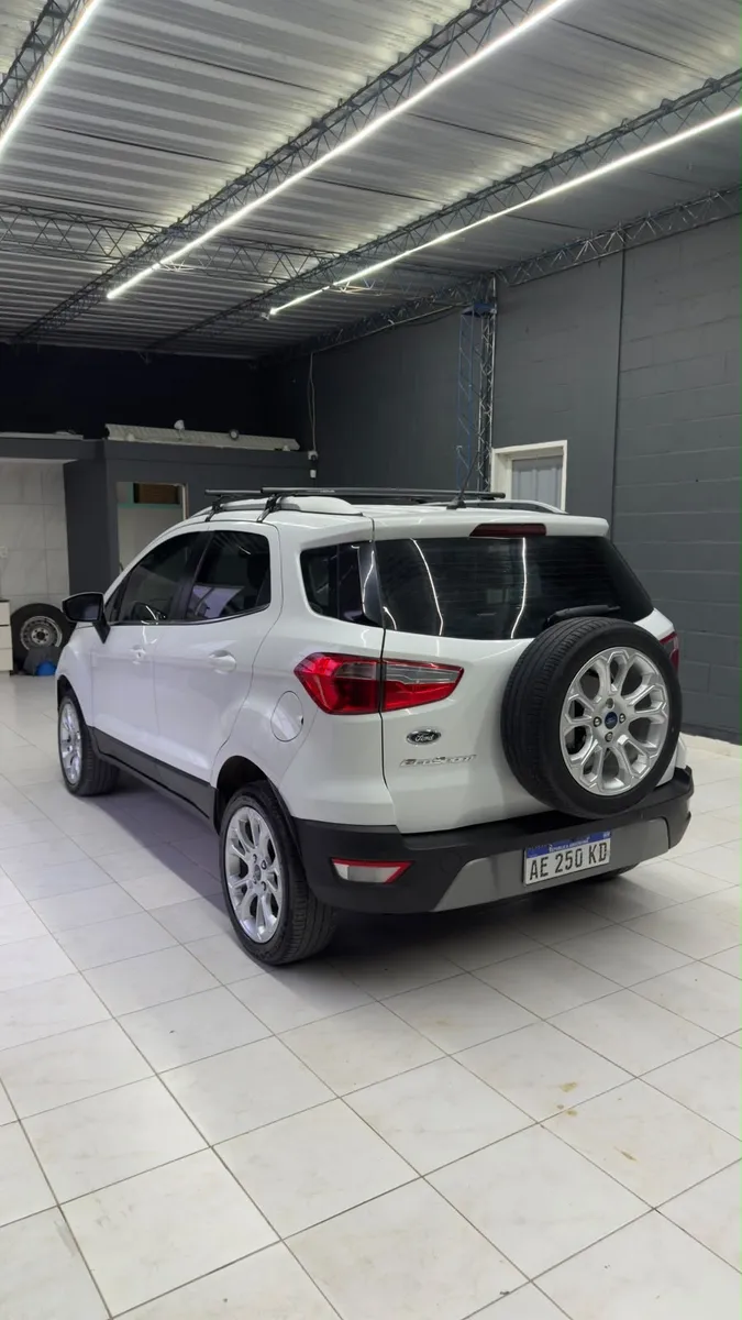 Ford ECOSPORT Titanium  — foto 5