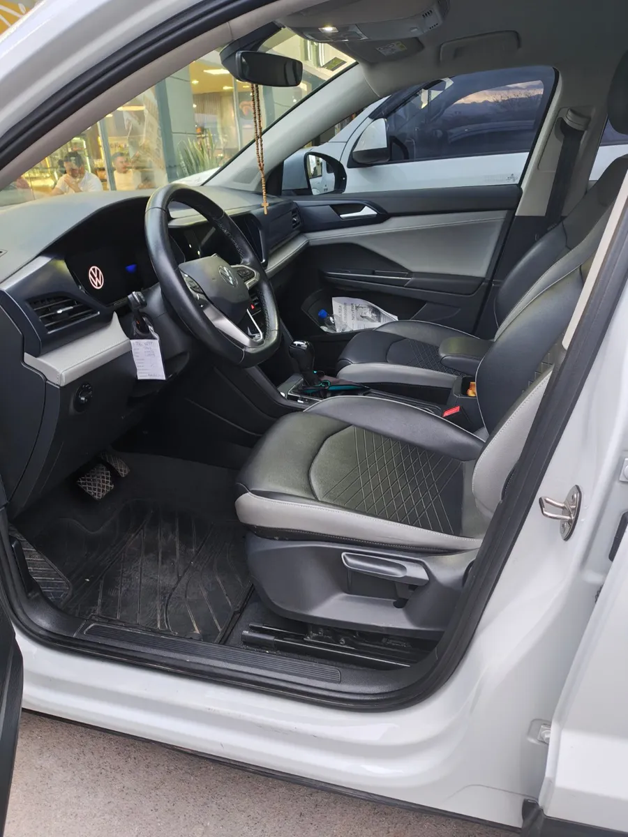 Volkswagen TAOS 5P 1,4 TSI 250 Comfortline Tipt — foto 4