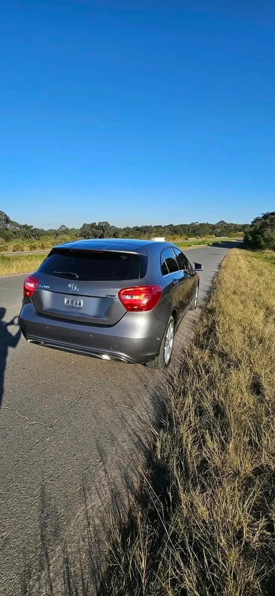 Mercedes-Benz Clase A A200 — foto 2