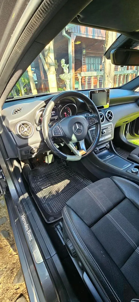 Mercedes-Benz Clase A A200 — foto 5
