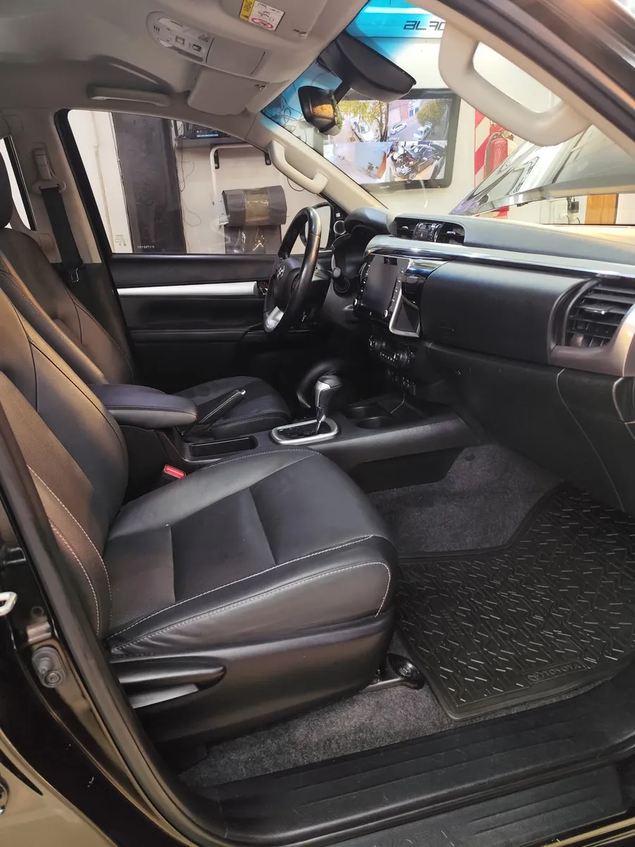 Toyota HILUX PICK - UP D/C 2,8 Diesel 4X4 Srx 6AT 2024 — foto 5