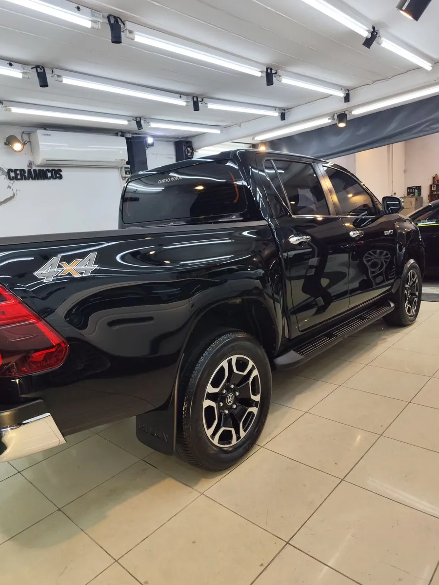 Toyota HILUX PICK - UP D/C 2,8 Diesel 4X4 Srx 6AT 2024 — foto 9