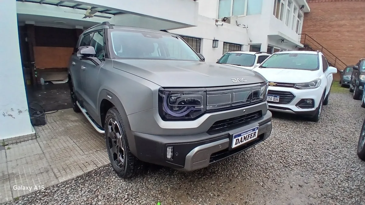 Baic BJ30 5P 1,5 AT Hybrid 4X4 — foto 5