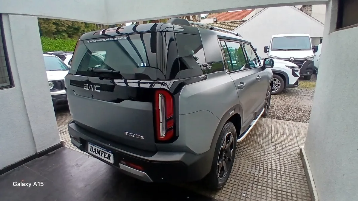 Baic BJ30 5P 1,5 AT Hybrid 4X4 — foto 6