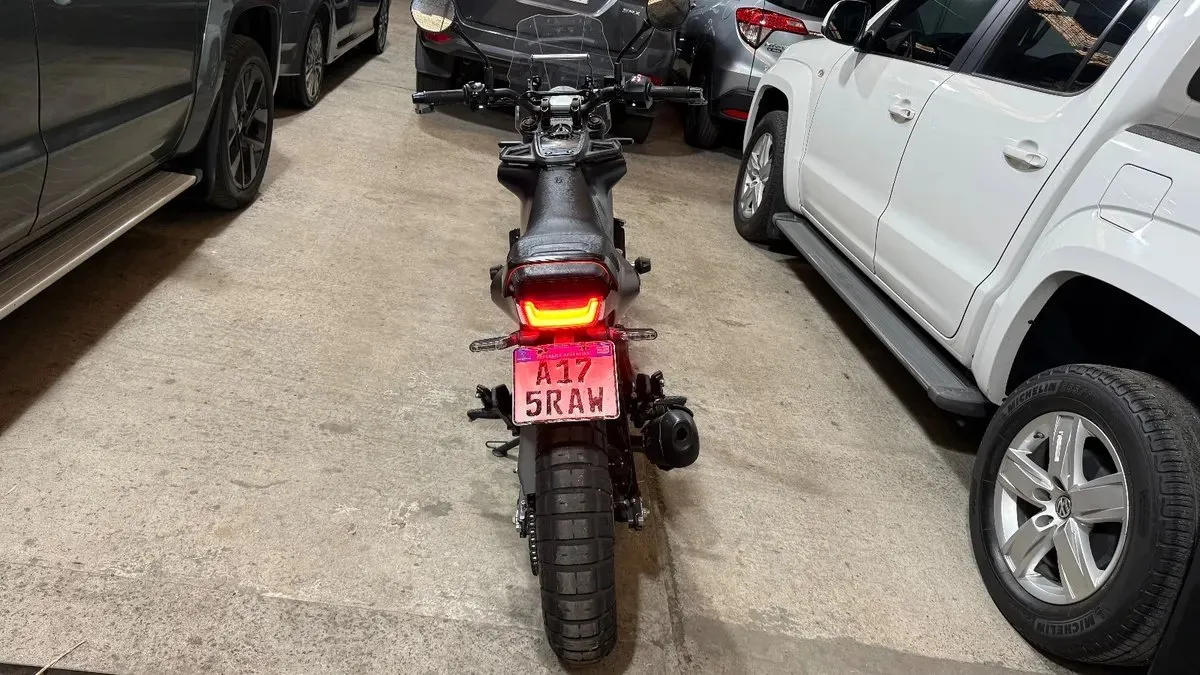 Husqvarna Svartpilen 401 — foto 6