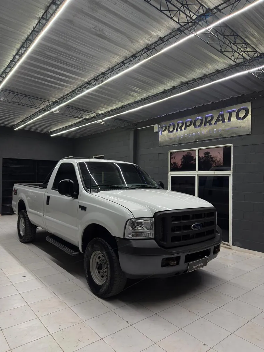 Ford F-100 PICK - UP C/S 3,9 Diesel Cummins 203CV Xl Plus 4X4 — foto 3