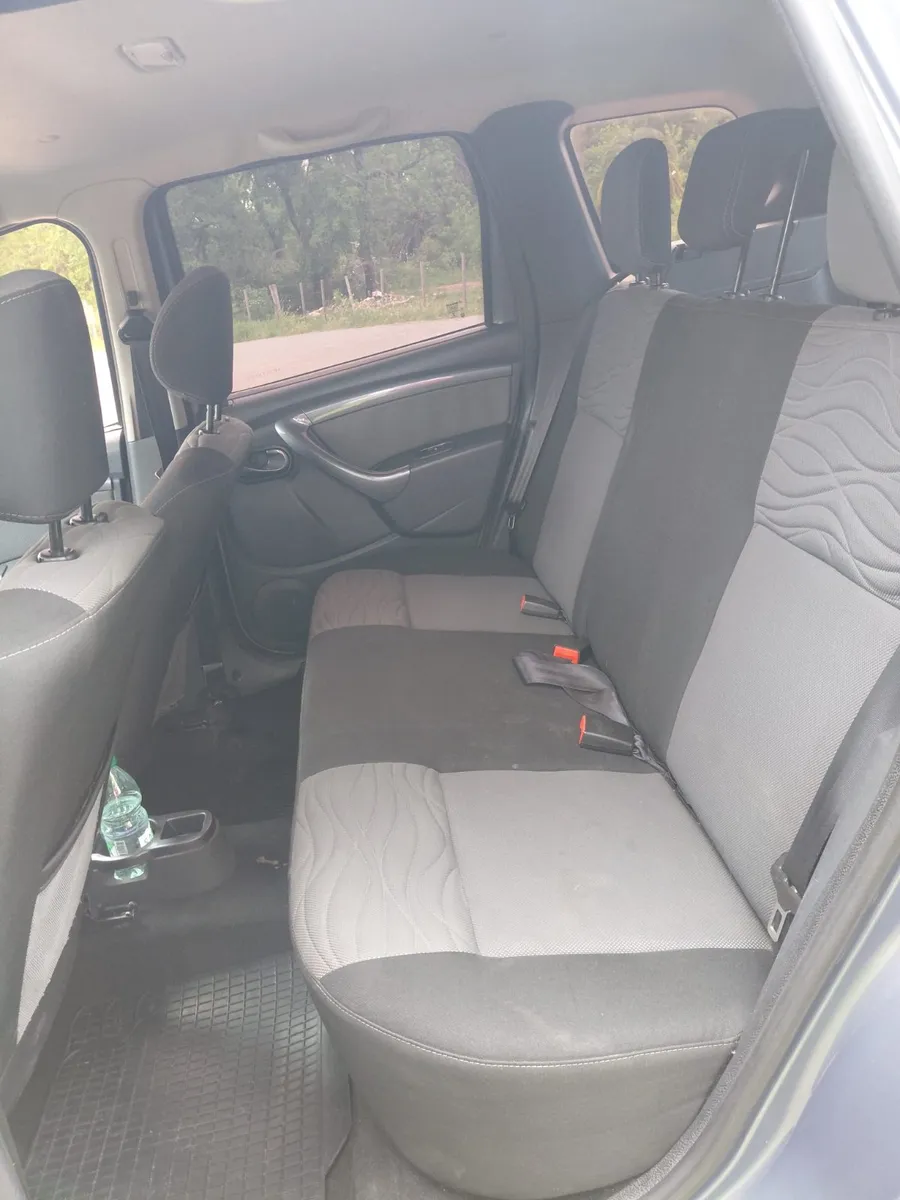 Renault DUSTER 5P 2,0 4X4 Dakar — foto 9