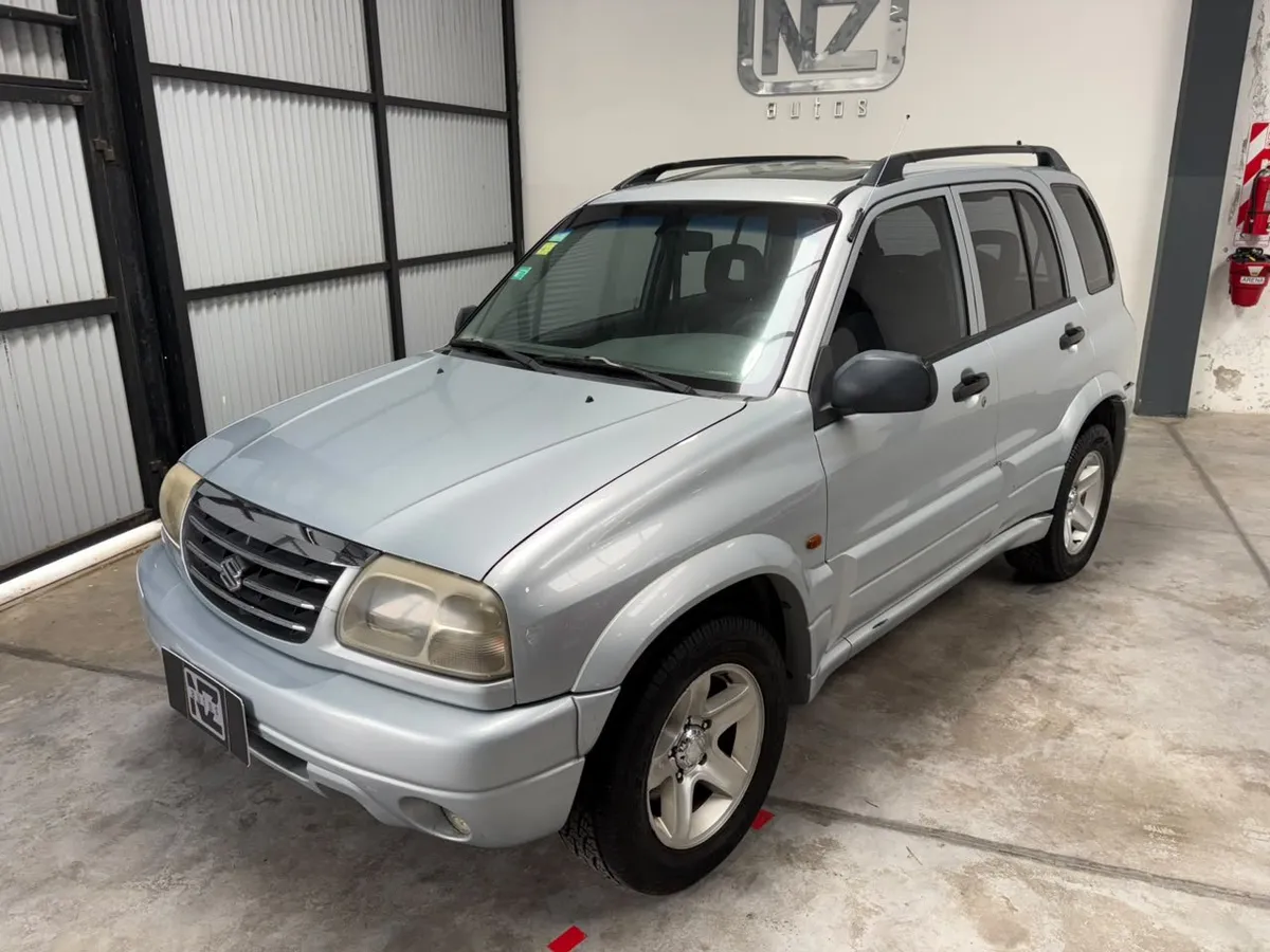 Suzuki GRAND VITARA 2.0 5p 4WD — foto 3