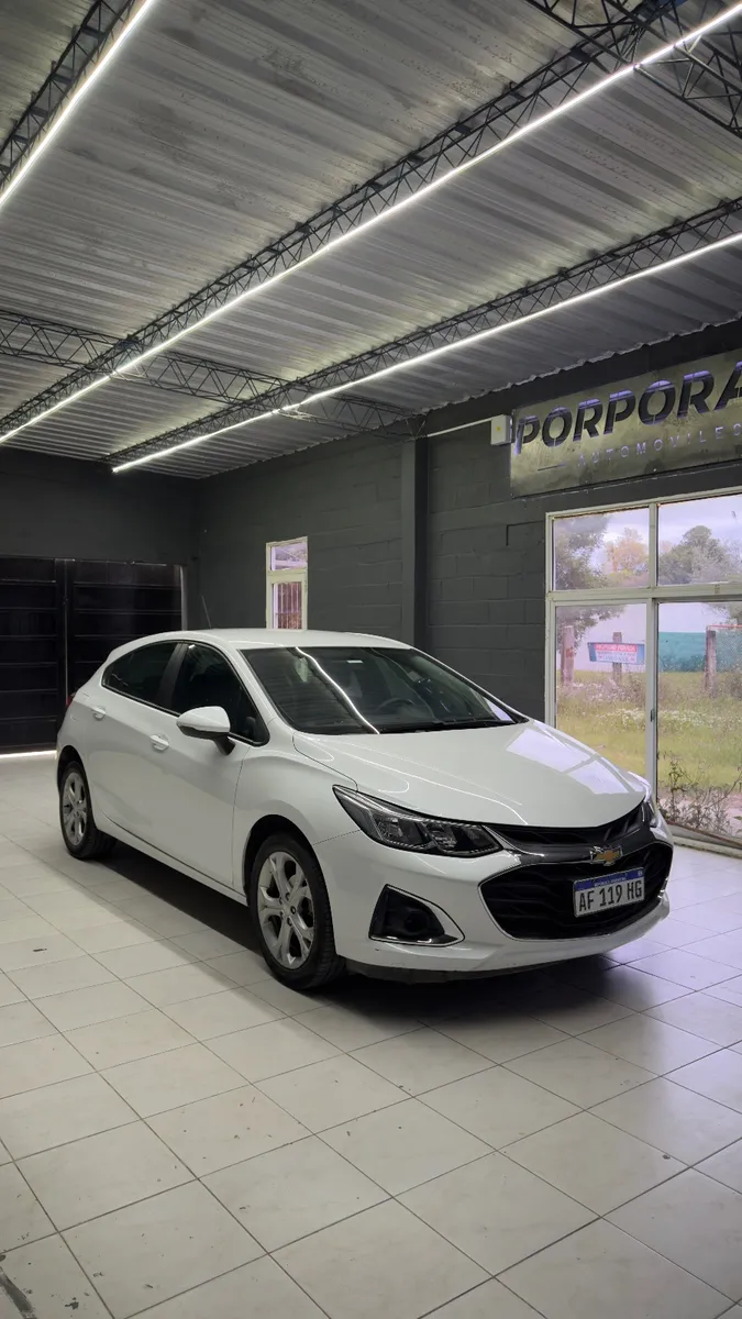 Chevrolet CRUZE 5P 1,4 T Lt MT — foto 3