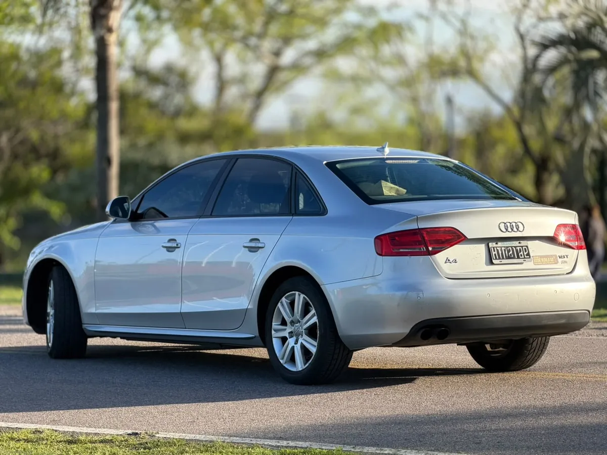 Audi A4 4P 1.8 T FSI — foto 7