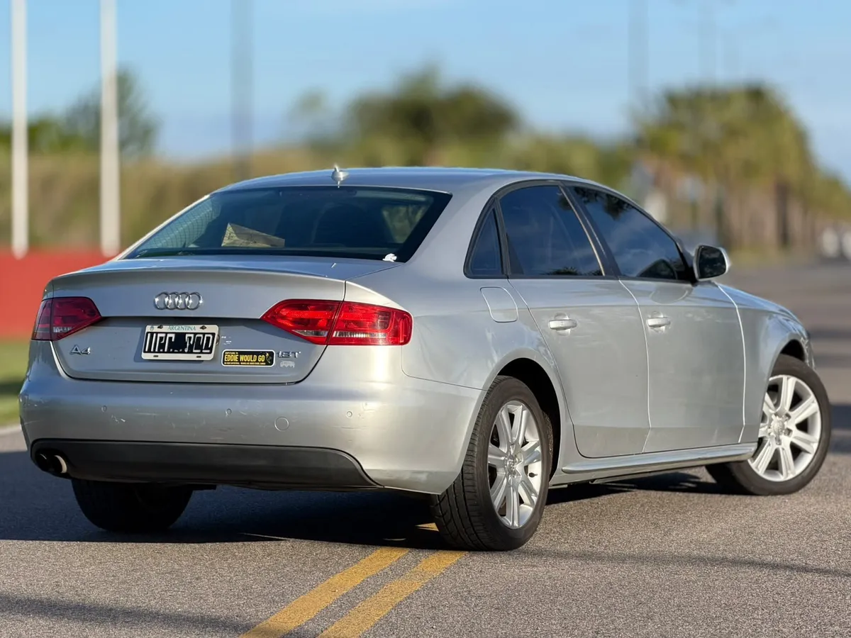 Audi A4 4P 1.8 T FSI — foto 9
