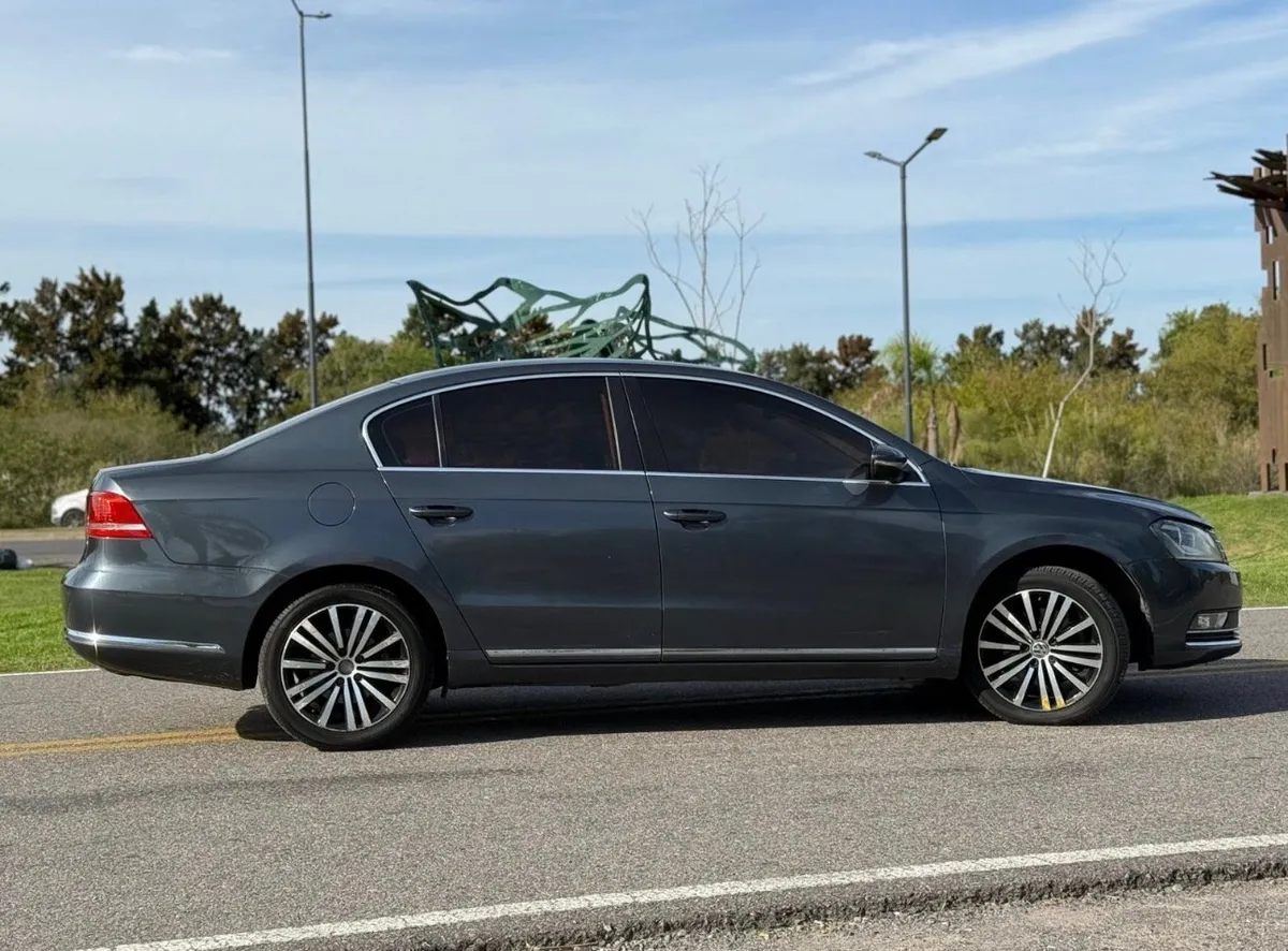Volkswagen PASSAT 2.0 TSI — foto 5