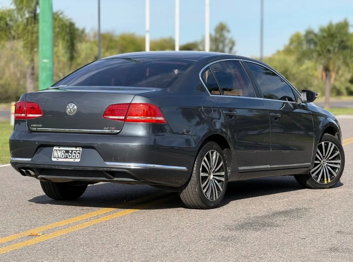 Volkswagen PASSAT 2.0 TSI — foto 6