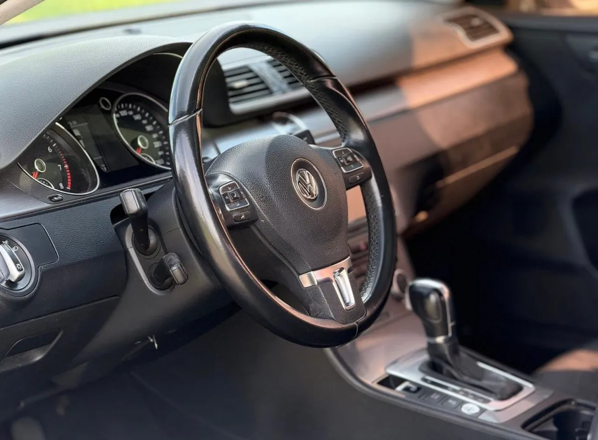 Volkswagen PASSAT 2.0 TSI — foto 9