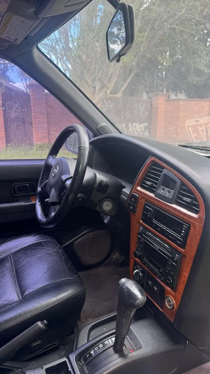 Nissan Pathfinder 4x4 — foto 2