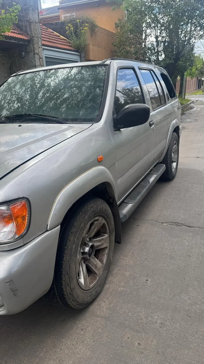 Nissan Pathfinder 4x4 — foto 8