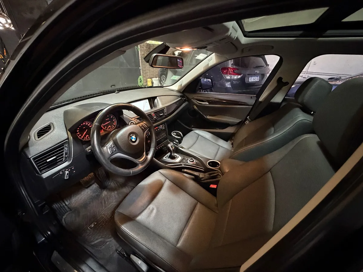 BMW X1 5P 2,0 I Xdrive Executive 4X4 — foto 6
