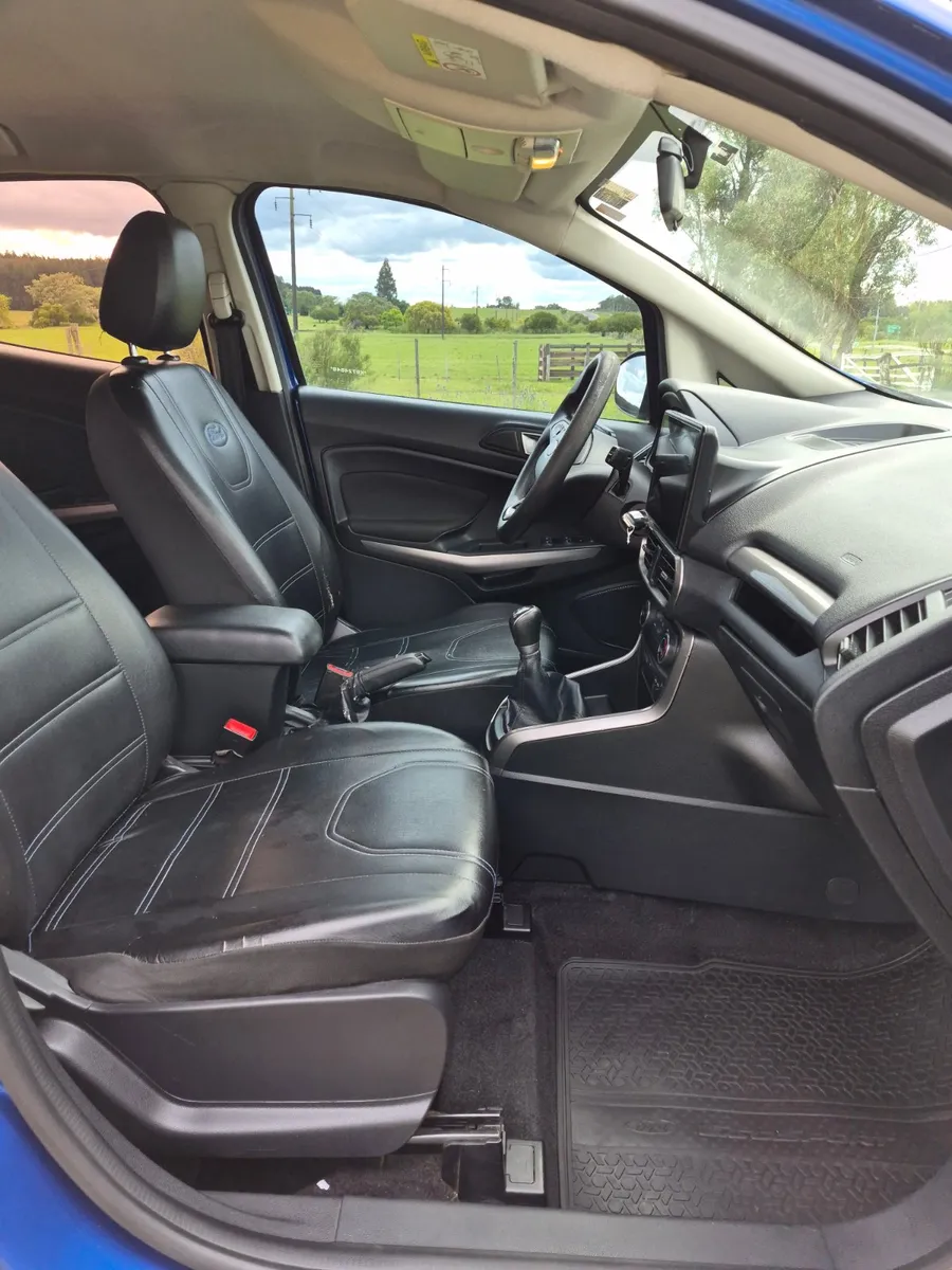 Ford ECOSPORT SE 1.5 — foto 9