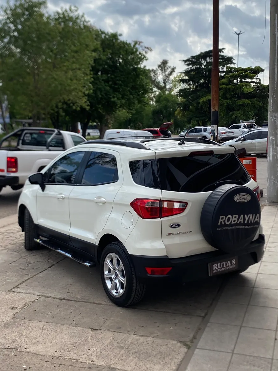 Ford ECOSPORT KINETIC DESIGN ATTRACTION 5P 1,5 Se 2017 — foto 8