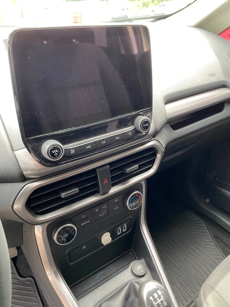 Ford ECOSPORT KINETIC DESIGN ATTRACTION 5P 1,5 Se 2017 — foto 15