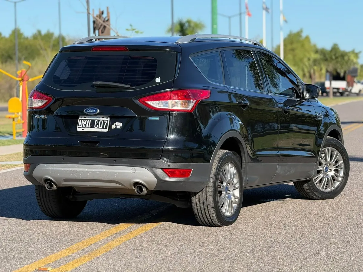 Ford KUGA 5P 1,6 4X4 Sel AT — foto 4