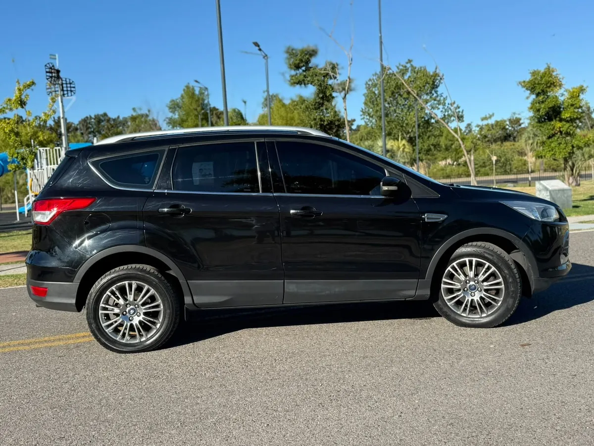Ford KUGA 5P 1,6 4X4 Sel AT — foto 5