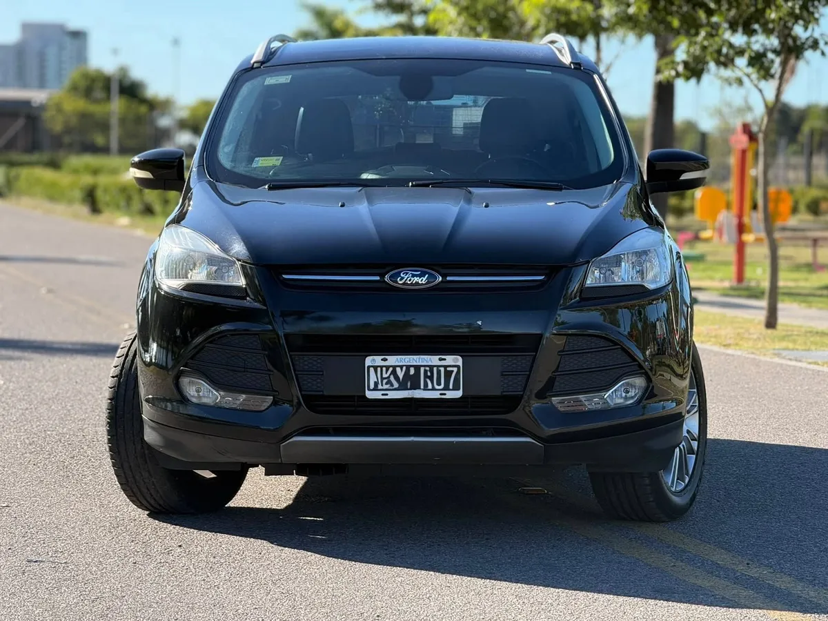 Ford KUGA 5P 1,6 4X4 Sel AT — foto 6