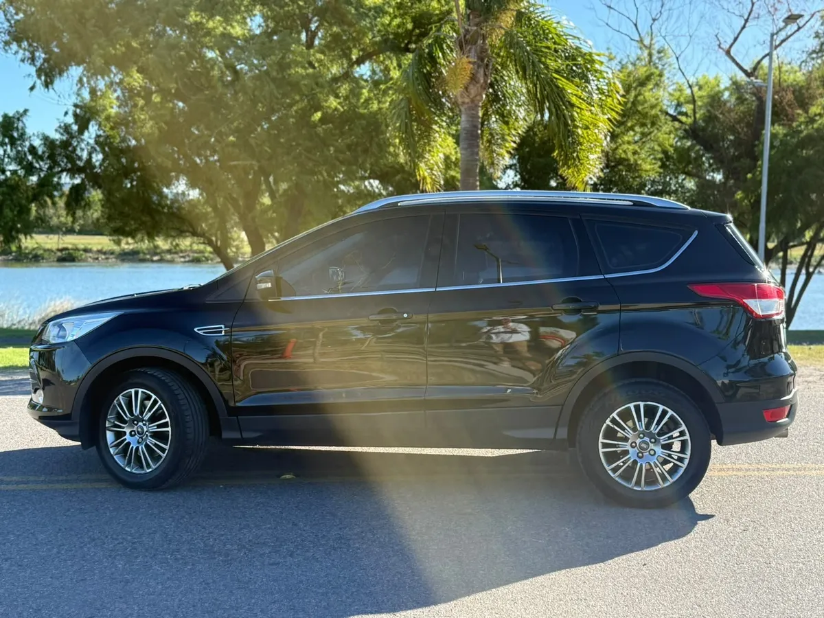 Ford KUGA 5P 1,6 4X4 Sel AT — foto 7