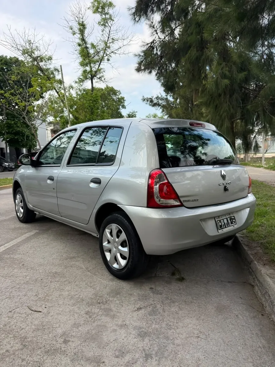 Renault CLIO MIO 5P 1,2 16V Confort Plus — foto 3