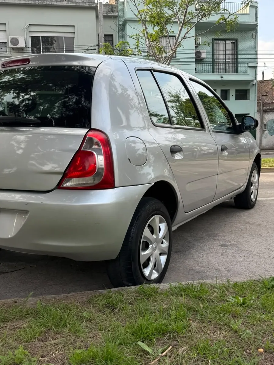 Renault CLIO MIO 5P 1,2 16V Confort Plus — foto 4