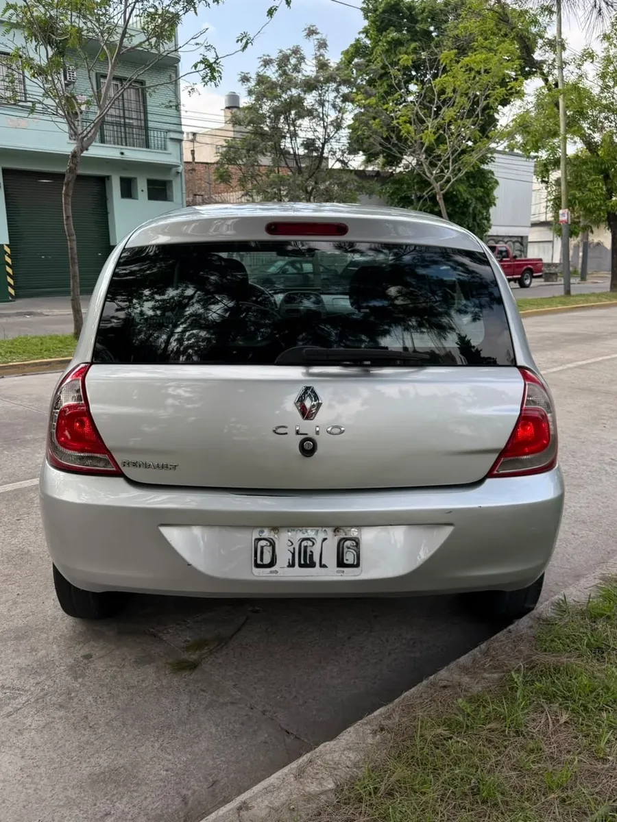 Renault CLIO MIO 5P 1,2 16V Confort Plus — foto 7