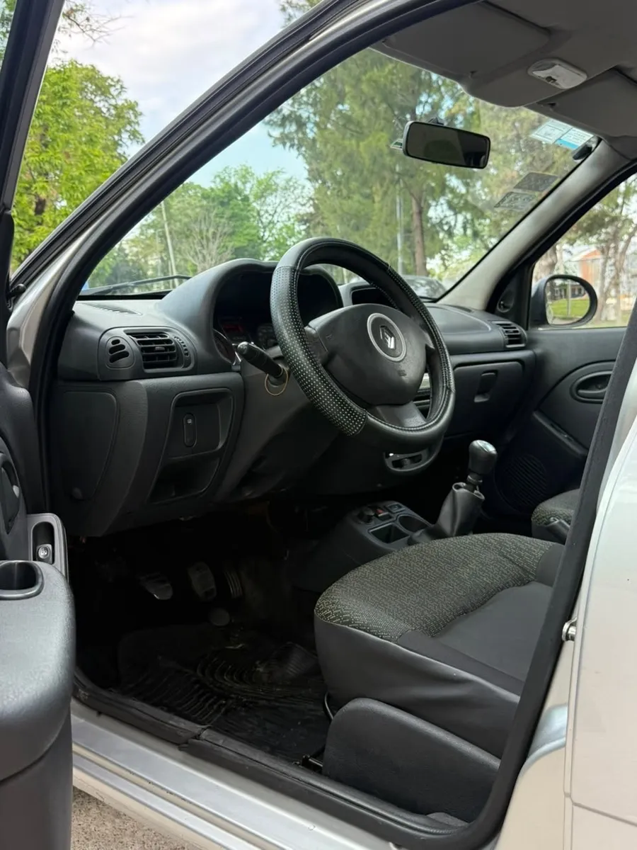 Renault CLIO MIO 5P 1,2 16V Confort Plus — foto 10