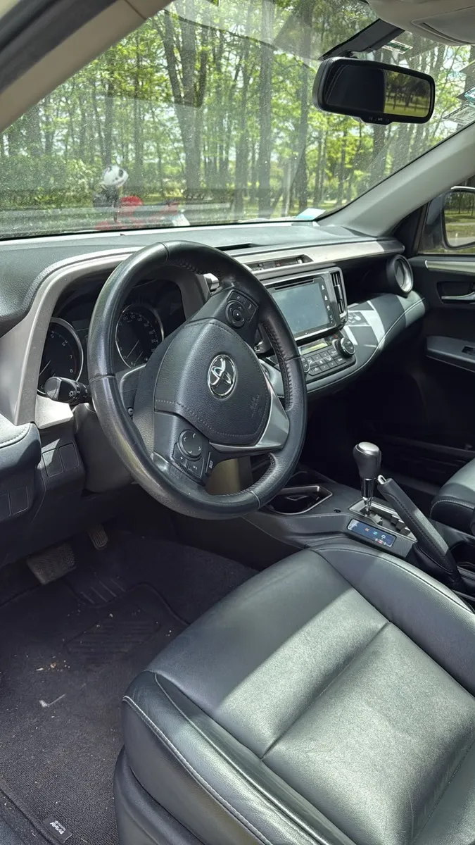 Toyota RAV - 4 5P 2,5 Xle 4X2 CVT Hybrid — foto 5