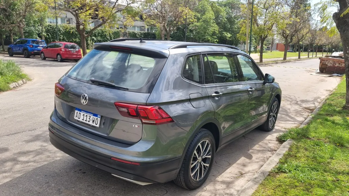 Volkswagen TIGUAN Tiguan Allspace 1.4t Trendline Aut — foto 2