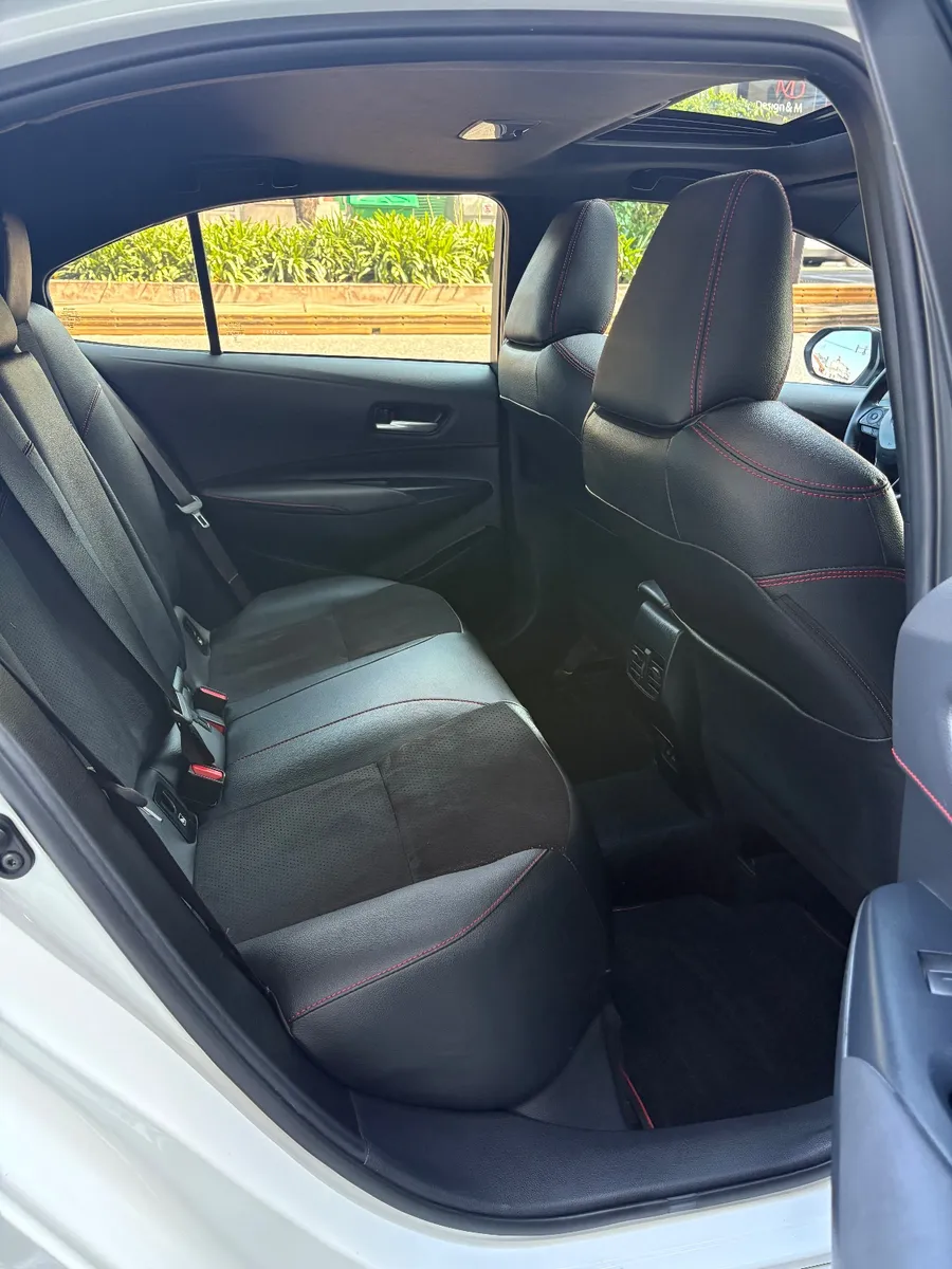 Toyota COROLLA 4P 2,0 Gr-S 10cvt — foto 12