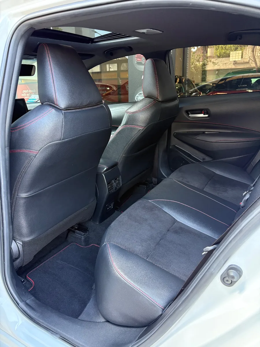 Toyota COROLLA 4P 2,0 Gr-S 10cvt — foto 14