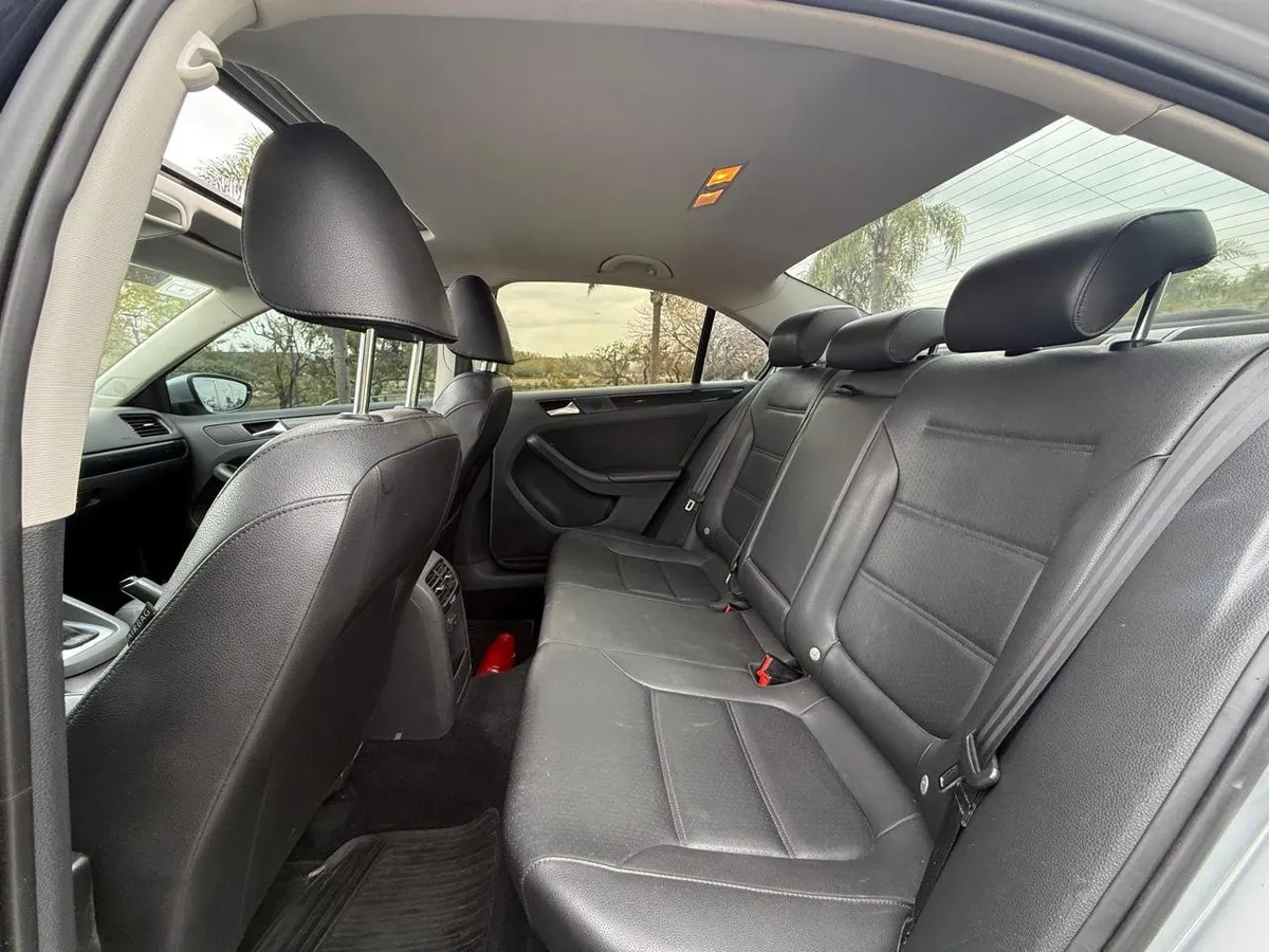 Volkswagen VENTO 4P 2,5 FSI Luxury Tipt 170hp — foto 12