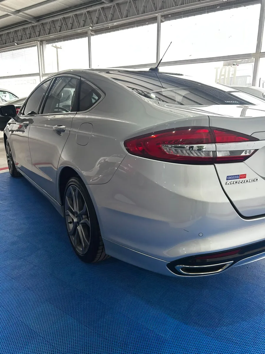 Ford MONDEO 4P 2,0 T 240CV Sel 6AT 2017 — foto 3
